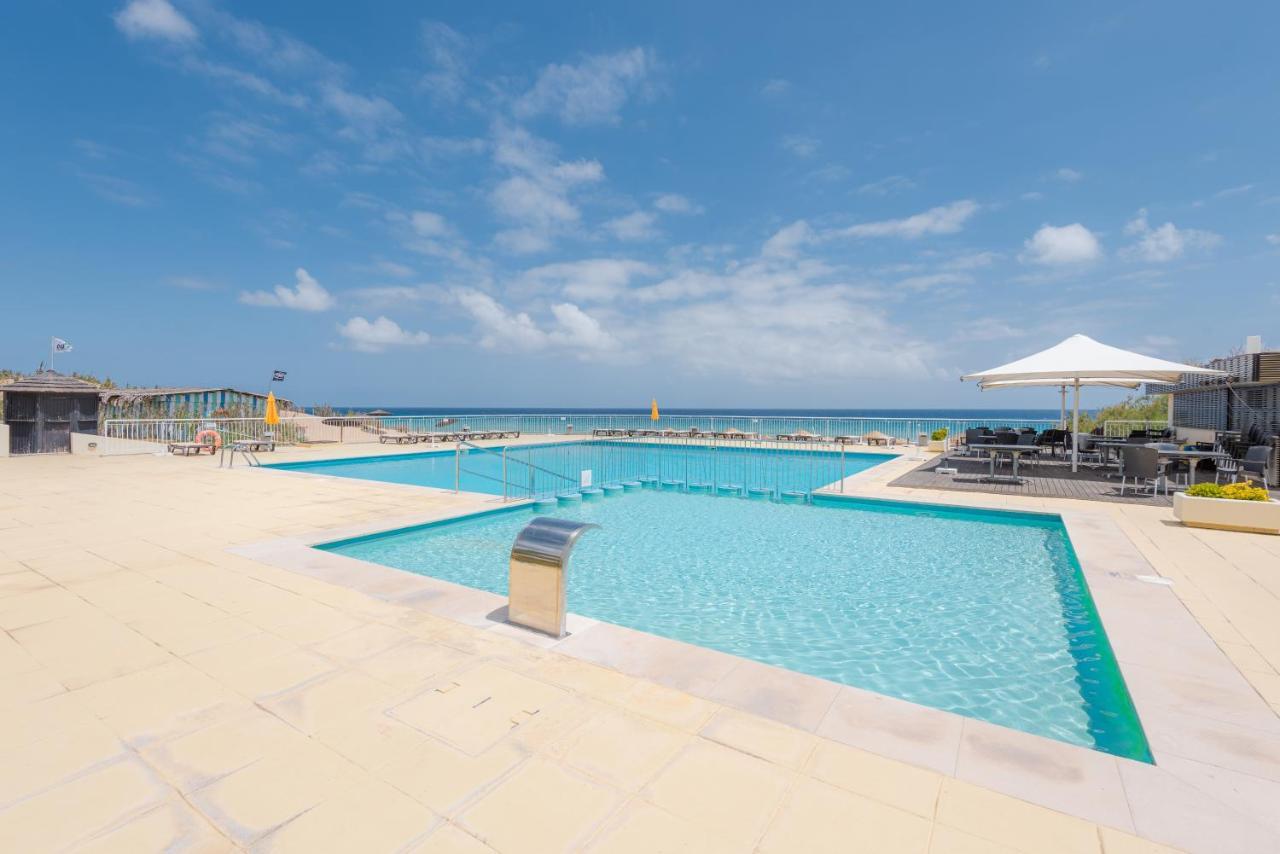 Vila Baleira Suites ポルト・サント エクステリア 写真