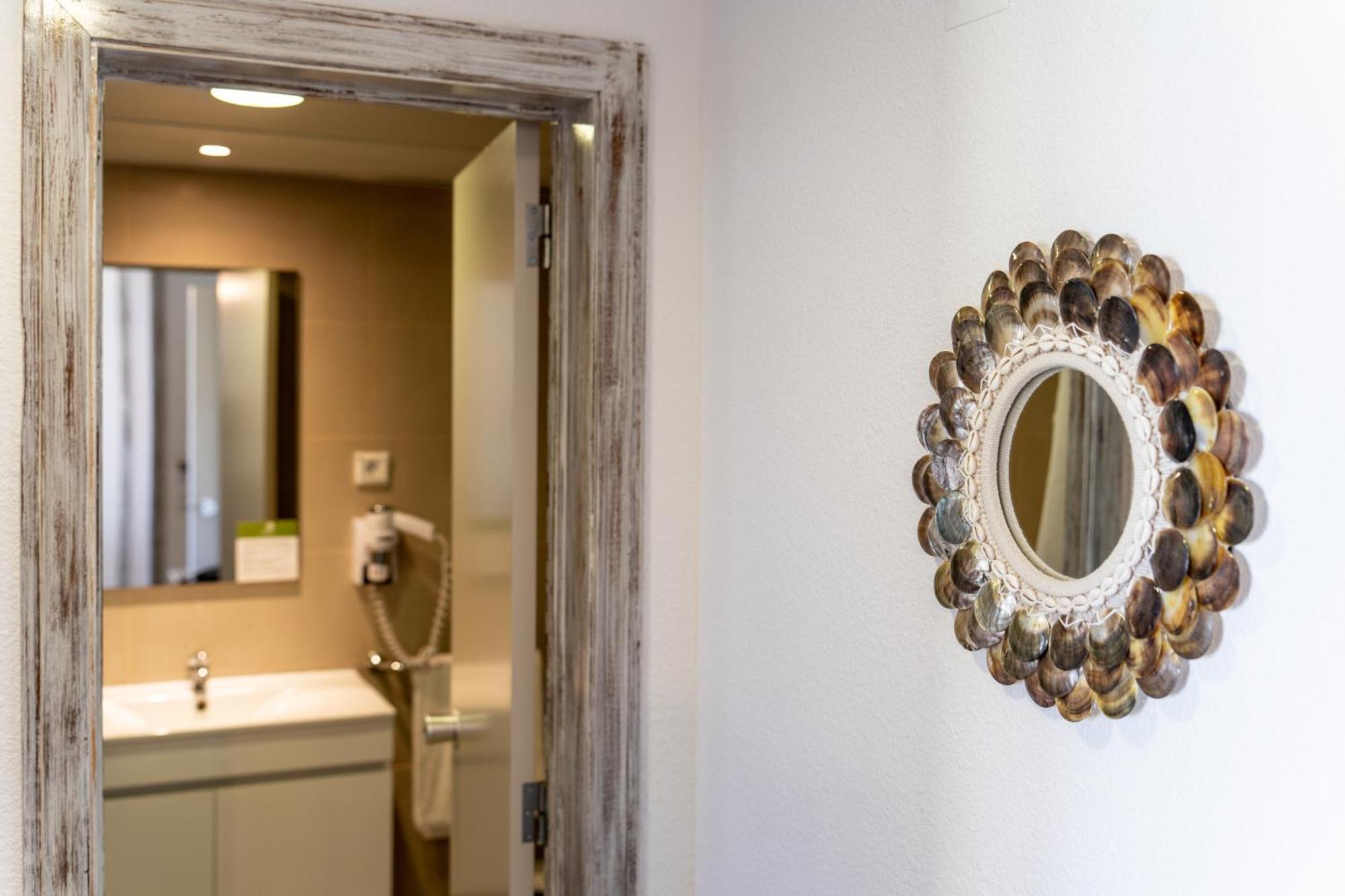 Vila Baleira Suites ポルト・サント エクステリア 写真
