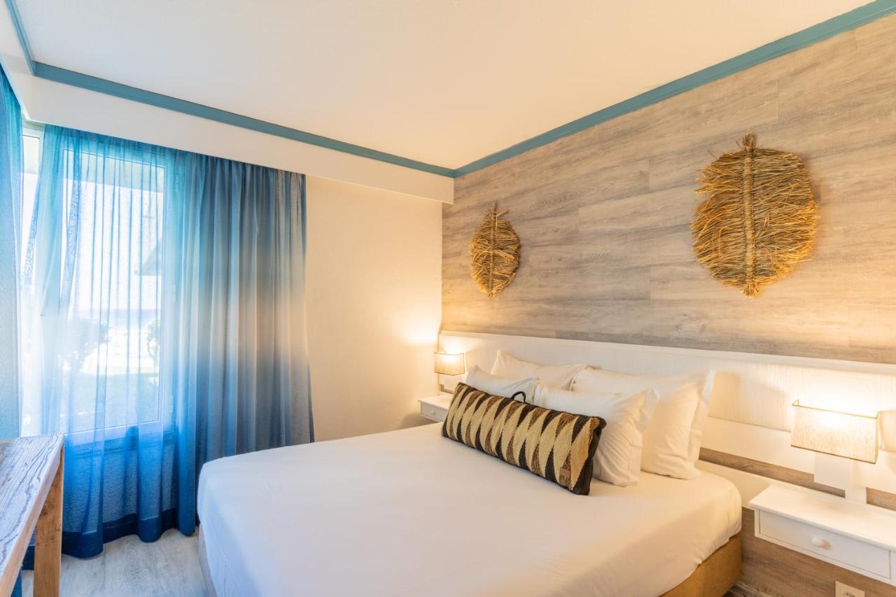 Vila Baleira Suites ポルト・サント エクステリア 写真
